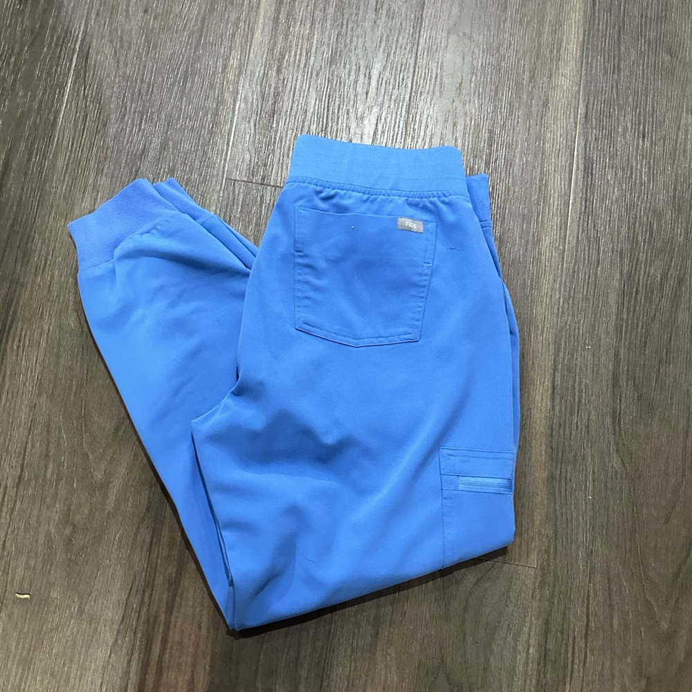 Figs Zamora jogger scrub bottoms